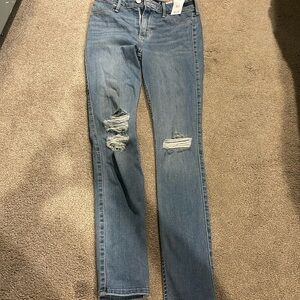 Hollister new with tags high-rise Jean leggings size 26 length 28 3R